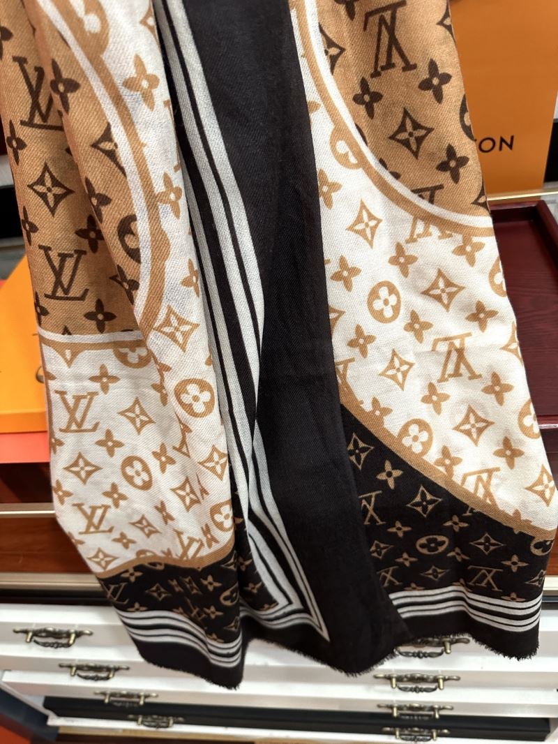 Louis Vuitton Scarf